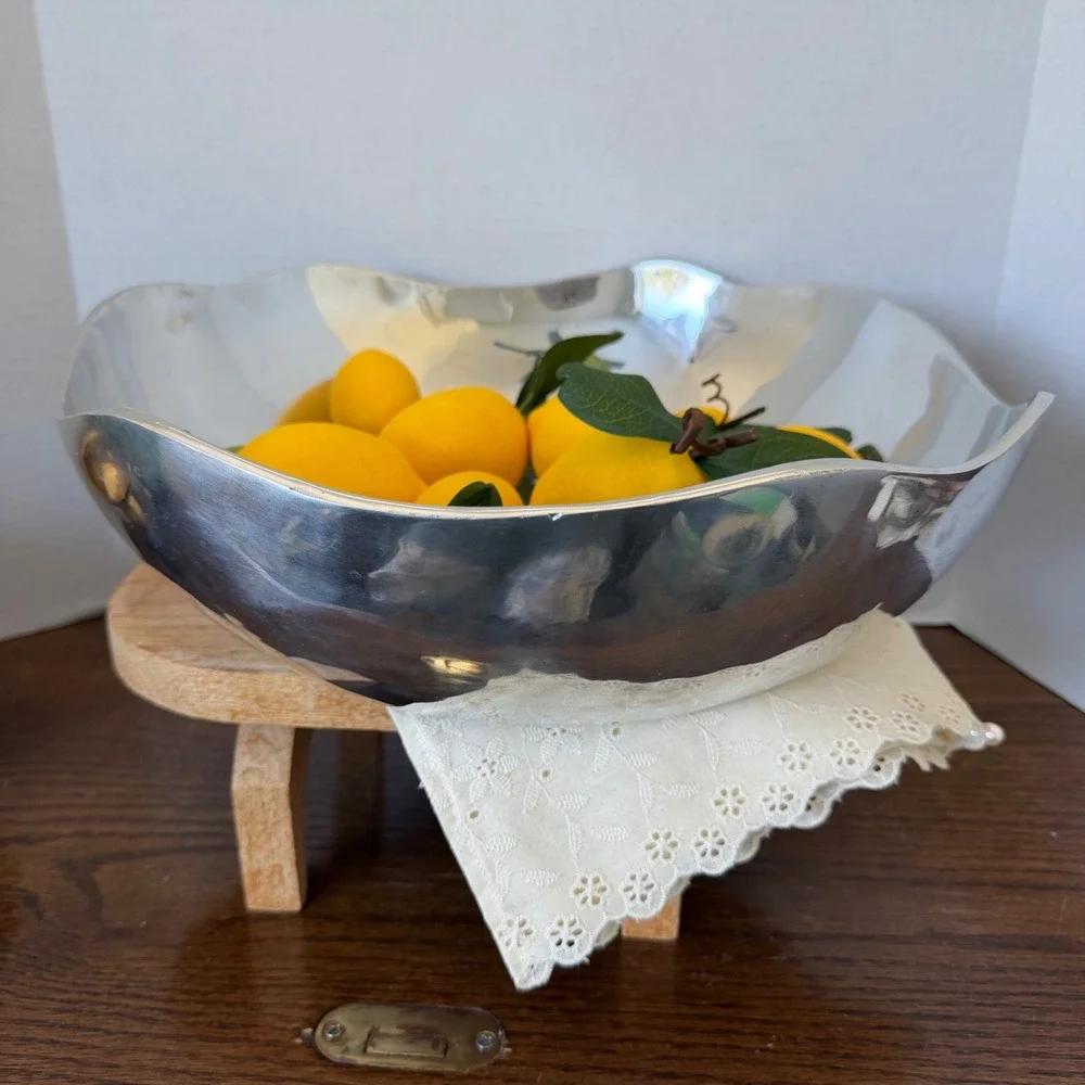 Vintage‎ Polished Aluminum Serving Bowl Organic Wavy Rim Silver Centerpiece 14in